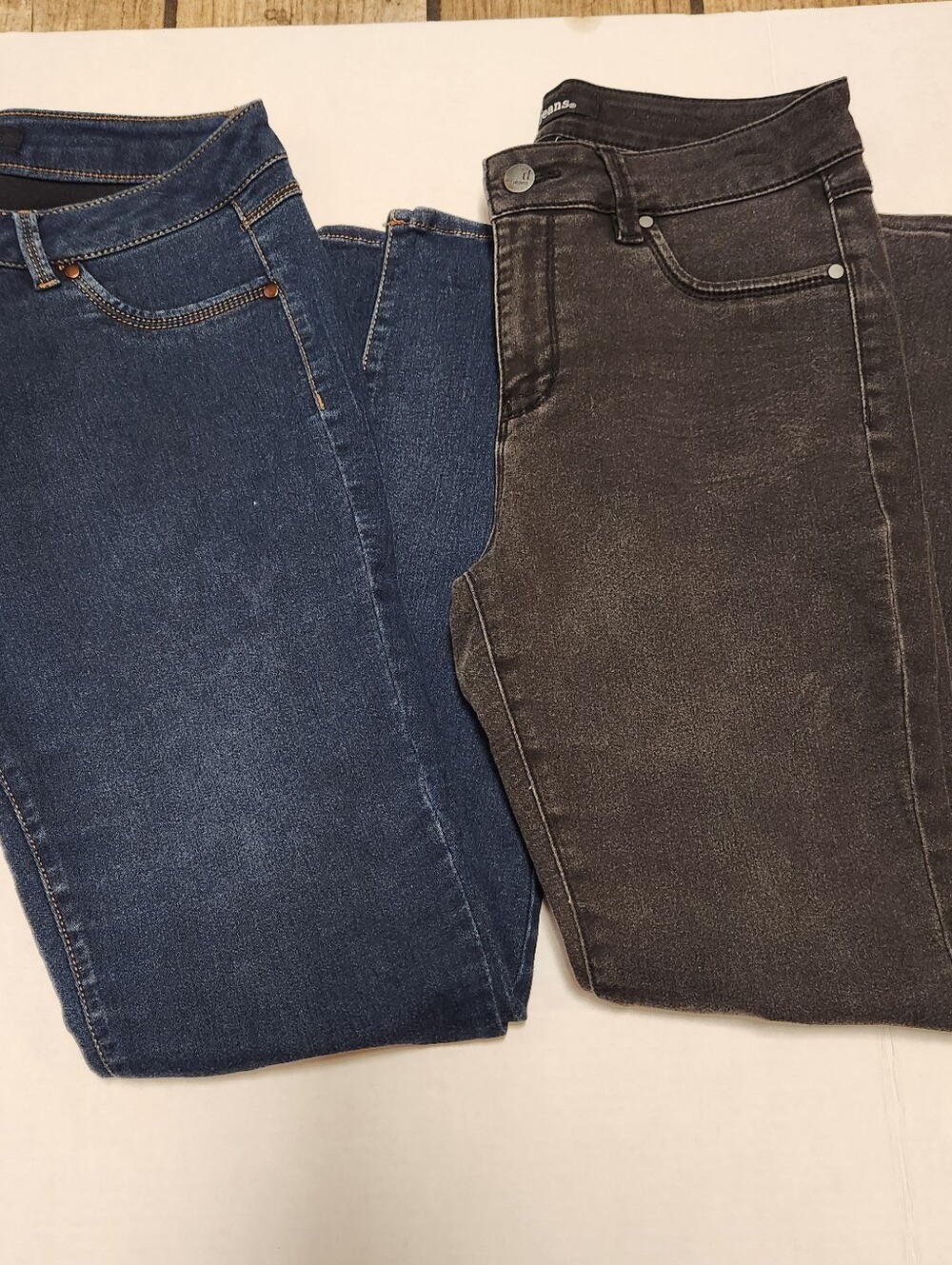 D.Jeans Womens Lot Of 4 Pair Size 6 Jeans Jeggings Skinny Highwaisted - Picture 4 of 6